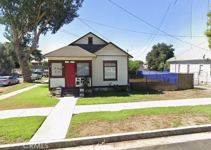 594 E 9th, Upland, CA 91786 - #1