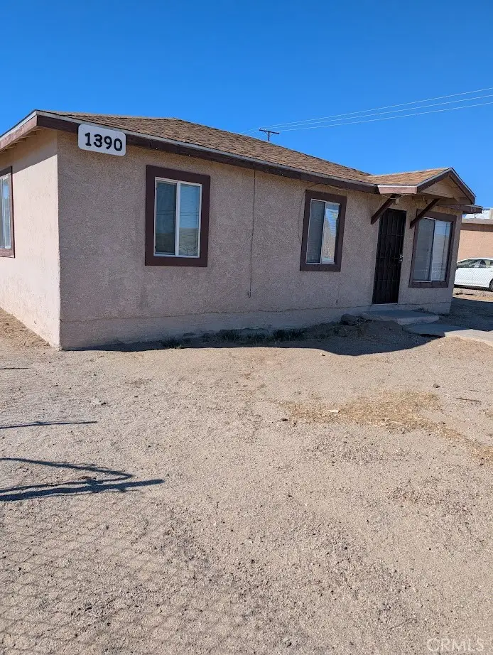 1390 Riverside Drive, Barstow, CA 92311 - #2