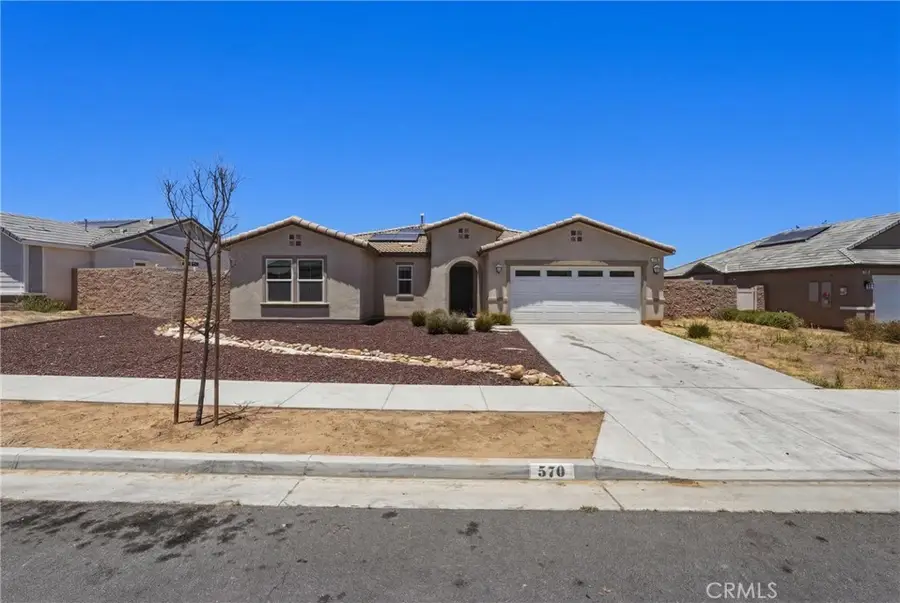 570 Farmstead, Hemet, CA 92543 - #3