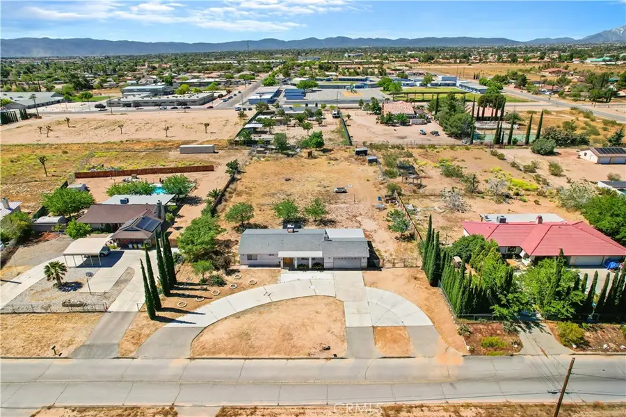15939 Mojave, Hesperia, CA 92345 - #3