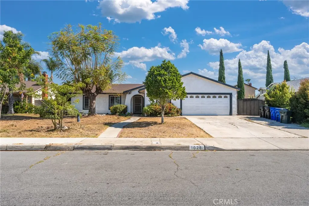 1028 W Woodcrest, Bloomington, CA 92316 - #1