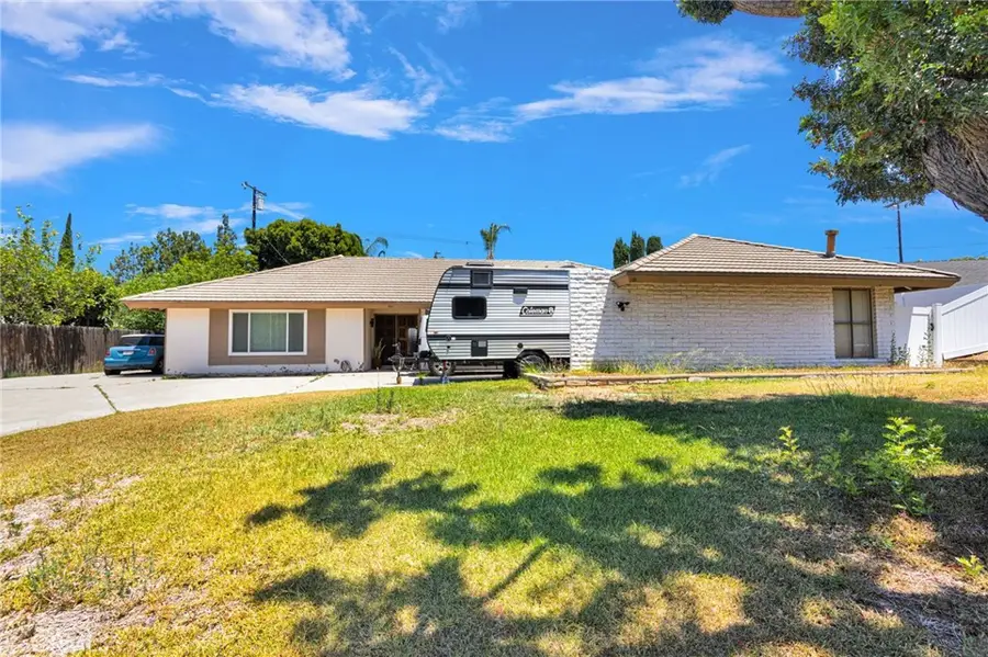 981 Serfas Club, Corona, CA 92882 - #2