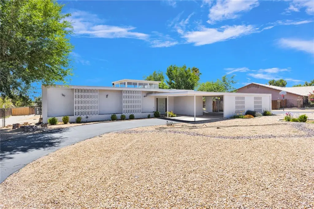 18969 Pachappa Road Road, Apple Valley, CA 92307 - #1