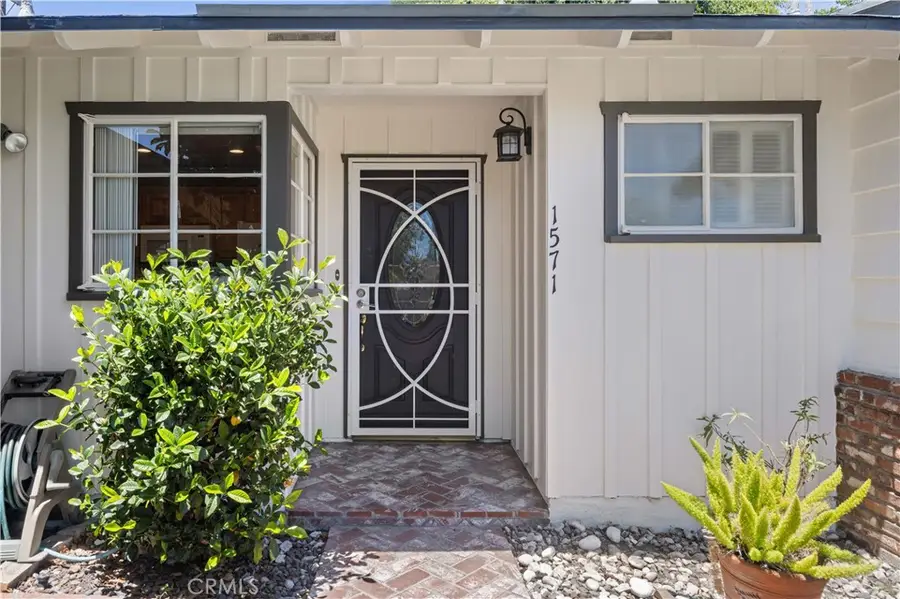 1571 W Pacific, Anaheim, CA 92802 - #3