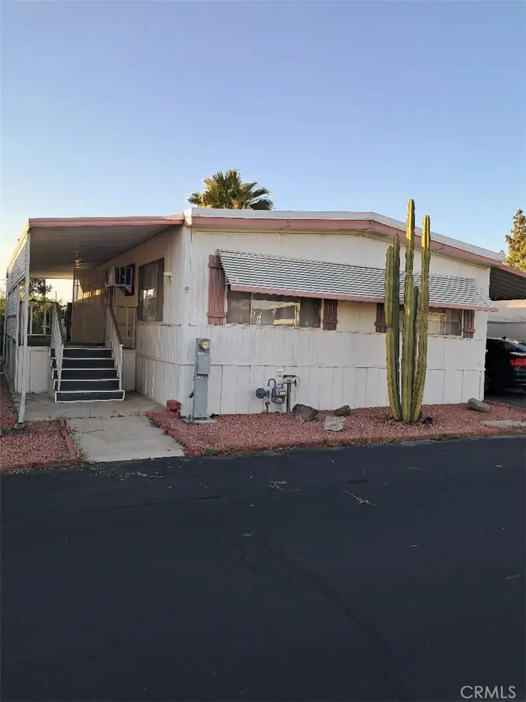 725 Thornton W #97, Hemet, CA 92543 - #1