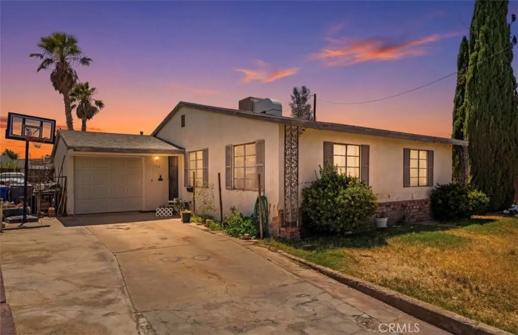 736 Belinda Avenue, Barstow, CA 92311 - #1