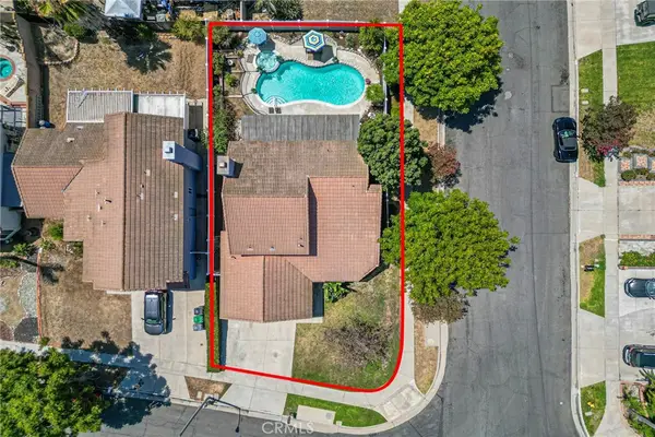 956 Hedges, Corona, CA 92878