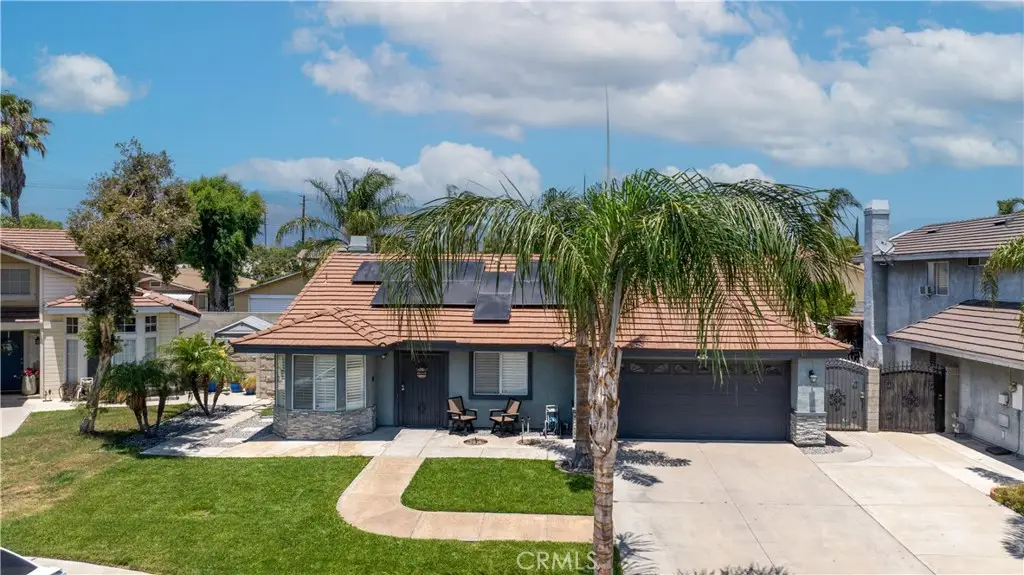 16120 Malaga Ave, Fontana, CA 92336 - #1
