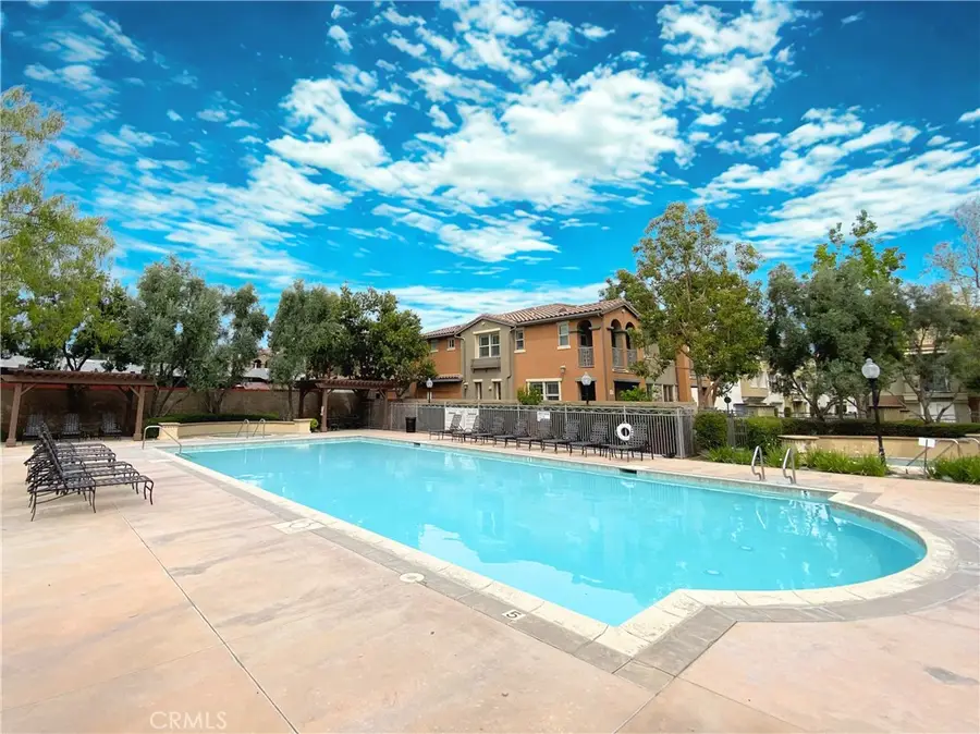 744 W 1st Street, Claremont, CA 91711 - #2