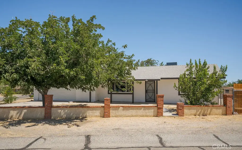 40104 166th Street E, Lake Los Angeles, CA 93591 - #1