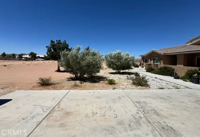 21832 Thunderbird, Apple Valley, CA 92307 - #3