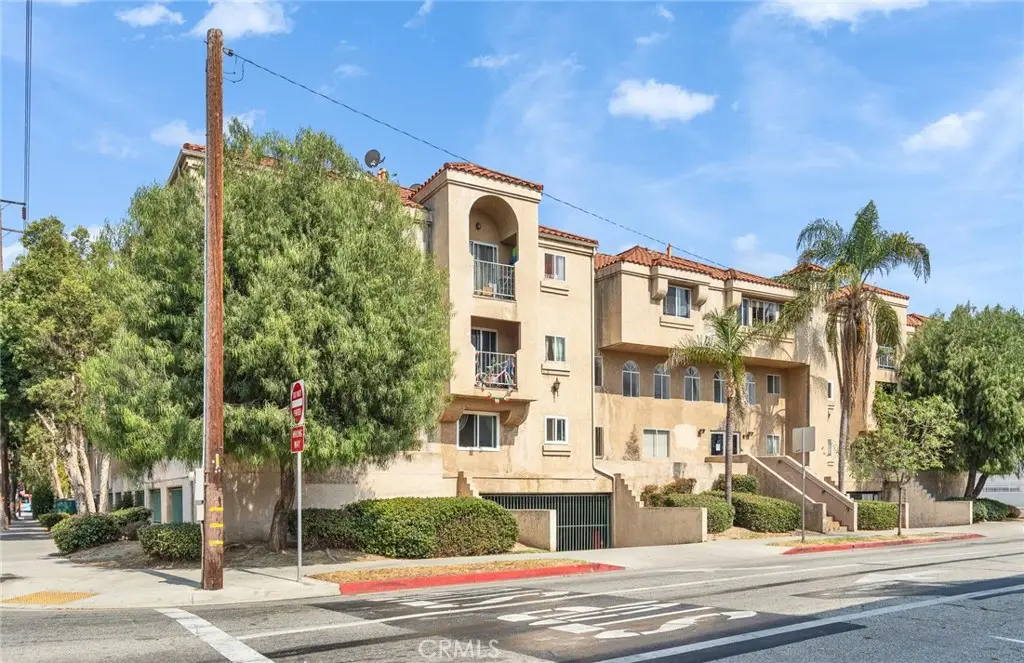 6100 Rugby #211, Huntington Park, CA 90255 - #1