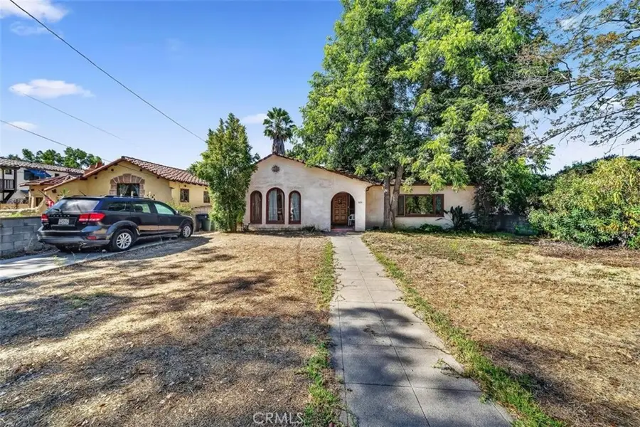 1050 Atchison, Pasadena, CA 91104 - #2