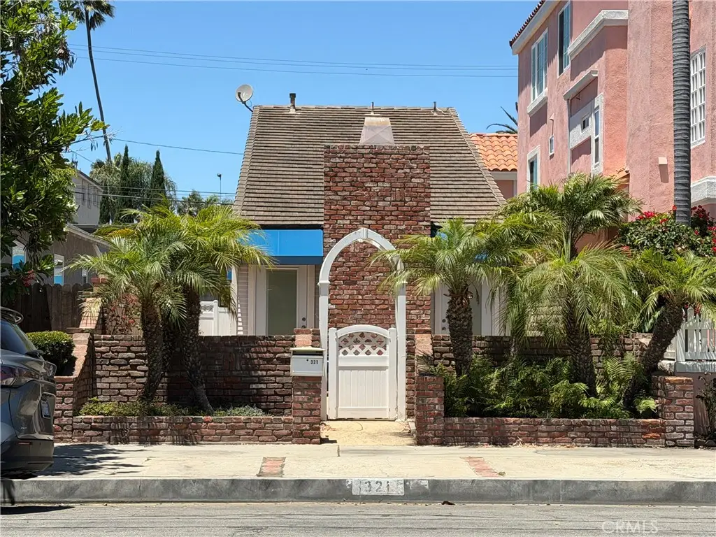 321 8th, Huntington Beach, CA 92648 - #1