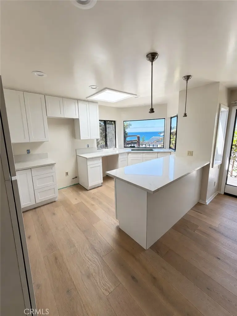 470 Wellington, Cambria, CA 93428 - #2