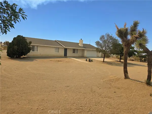 11380 El Esteban, Phelan, CA 92371