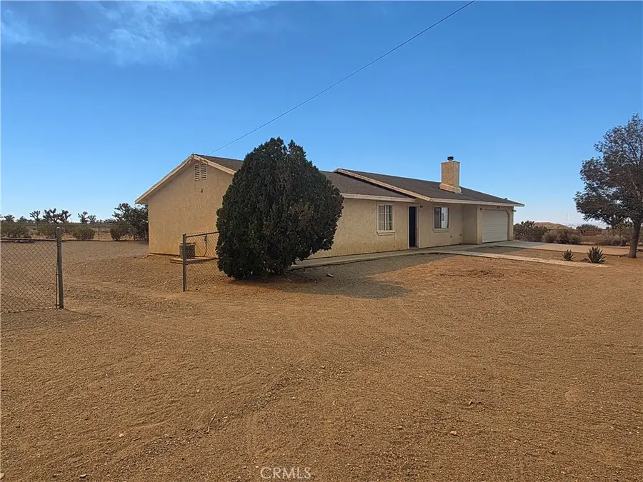 11380 El Esteban, Phelan, CA 92371 - #2