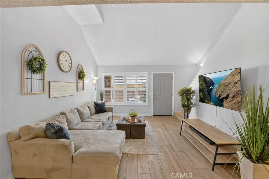 435 W 9th #B3, Upland, CA 91786 - #2