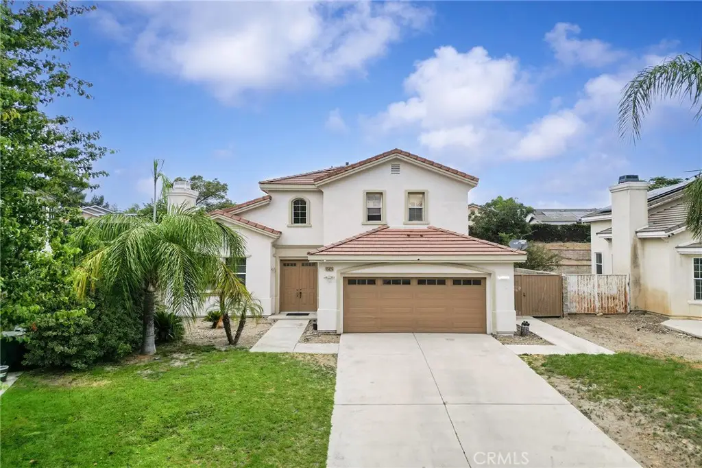 15828 Dianthus, Fontana, CA 92335 - #1