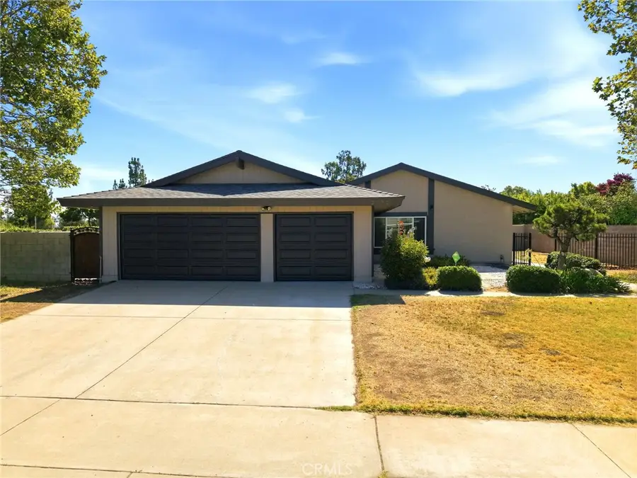 3073 Joshua Tree, Riverside, CA 92503 - #2