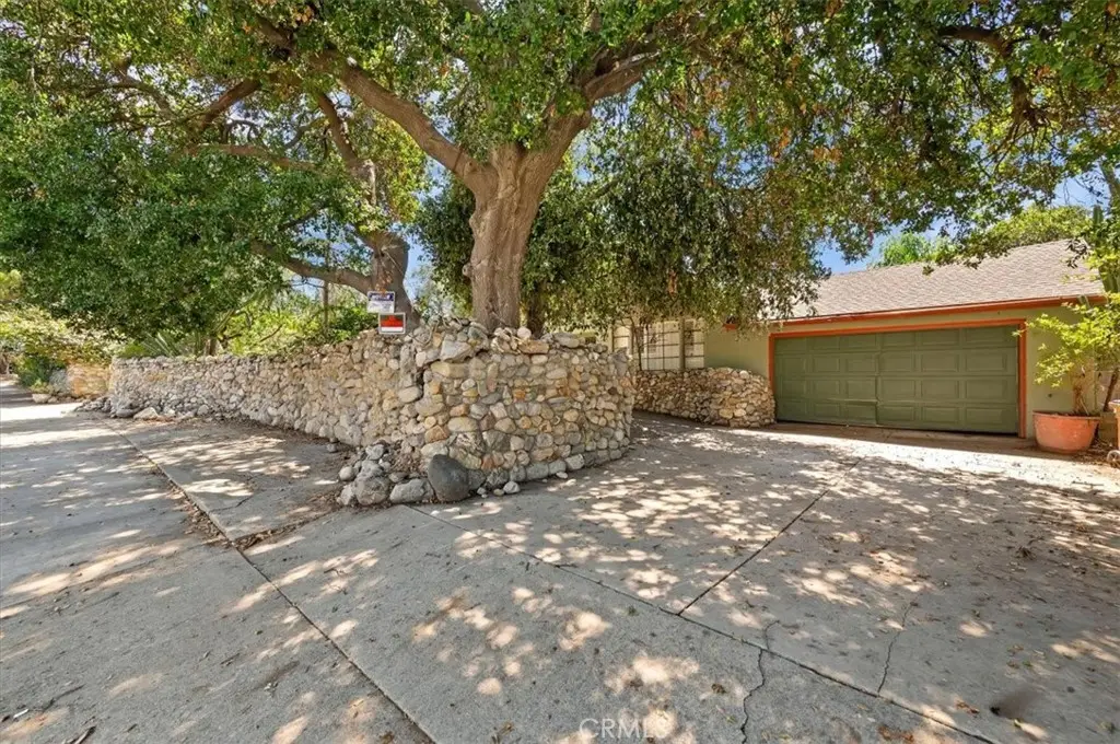190 E Arrow, Claremont, CA 91711 - #1