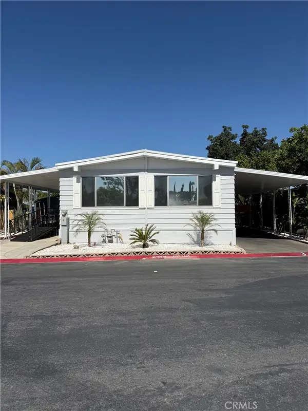 995 Pomona Rd#3, Corona, CA 92882