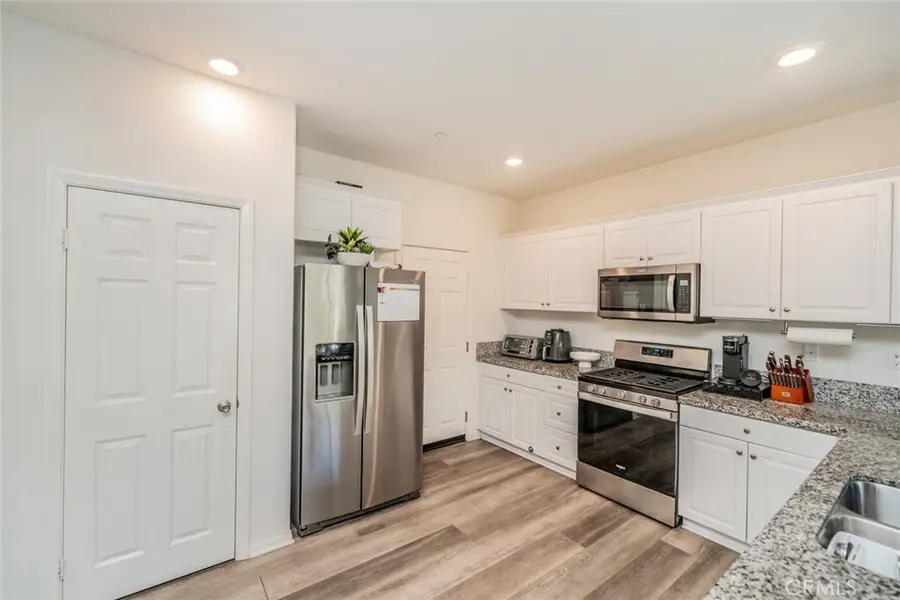 1617 Honeysuckle Place, Upland, CA 91784 - #3