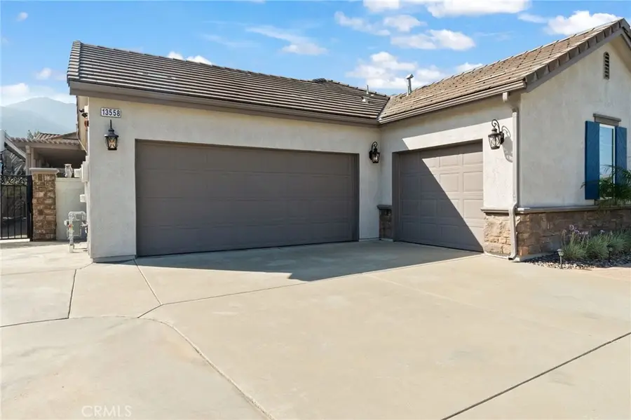 13558 Applegate Court, Rancho Cucamonga, CA 91739 - #3