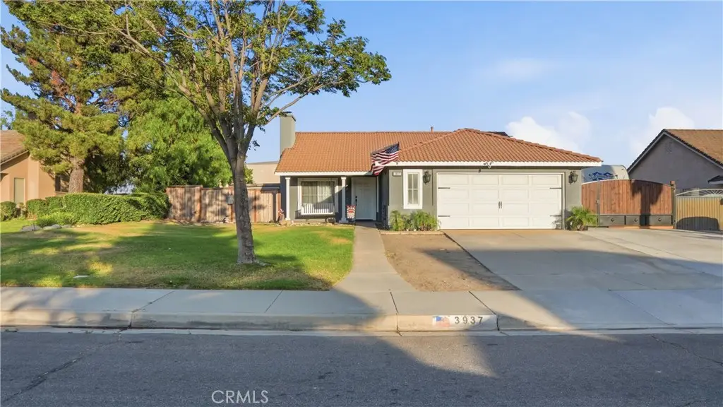 3937 Dove Tree, Rialto, CA 92377 - #1