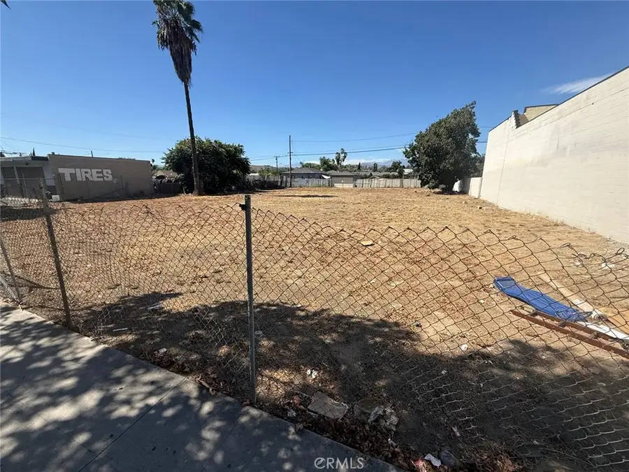 1265 W Holt, Pomona, CA 91768 - #2