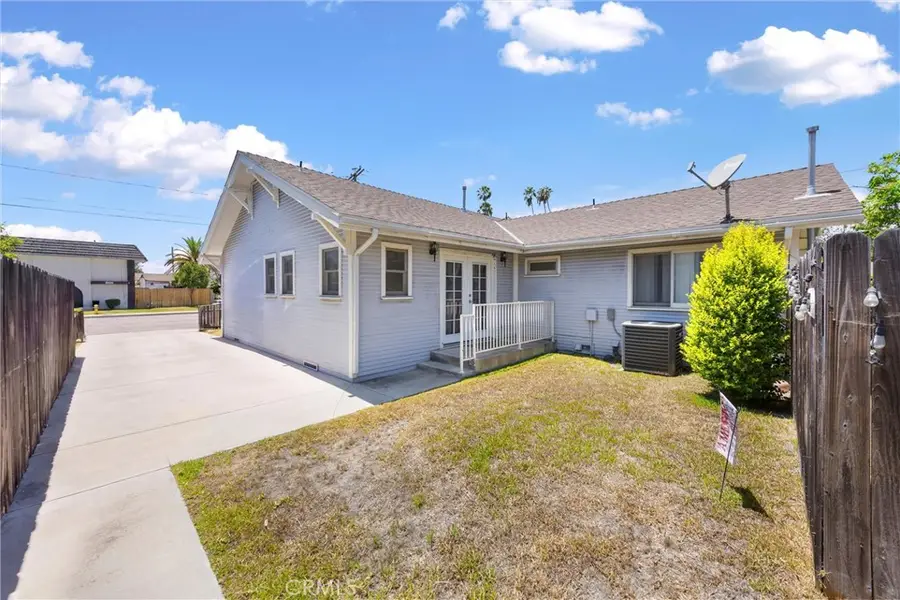 1451 ,1455 3rd Street, La Verne, CA 91750 - #3