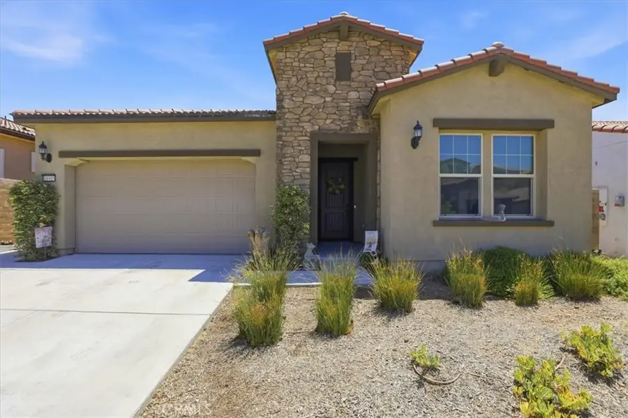 11915 Sagecrest Ct, Corona, CA 92883 - #2