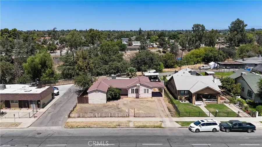 410 Niles, Bakersfield, CA 93305 - #2