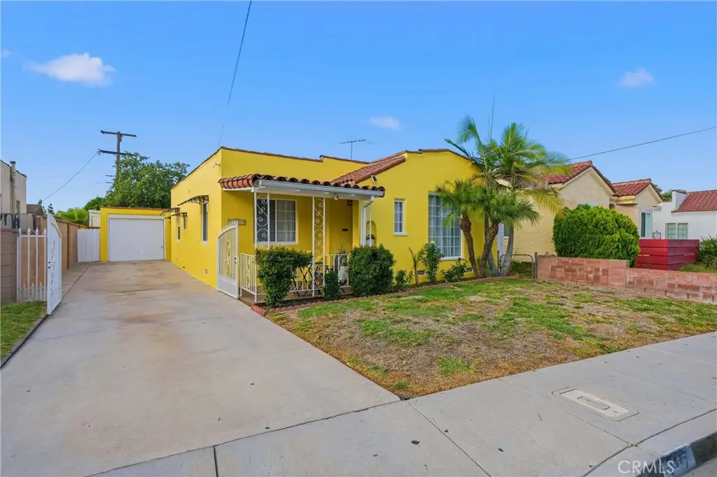 3117 Saturn Avenue, Huntington Park, CA 90255 - #1