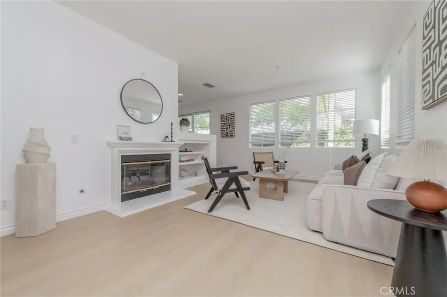 24 Daffodil, Irvine, CA 92618 - #3
