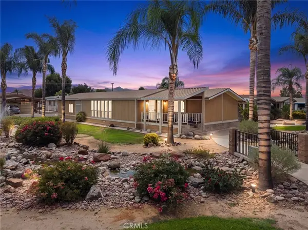 1371 Bishop, Hemet, CA 92545