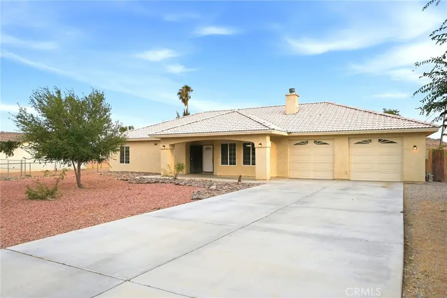 20255 Rimrock Road, Apple Valley, CA 92307 - #2