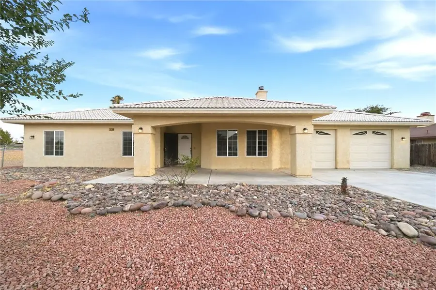 20255 Rimrock Road, Apple Valley, CA 92307 - #3