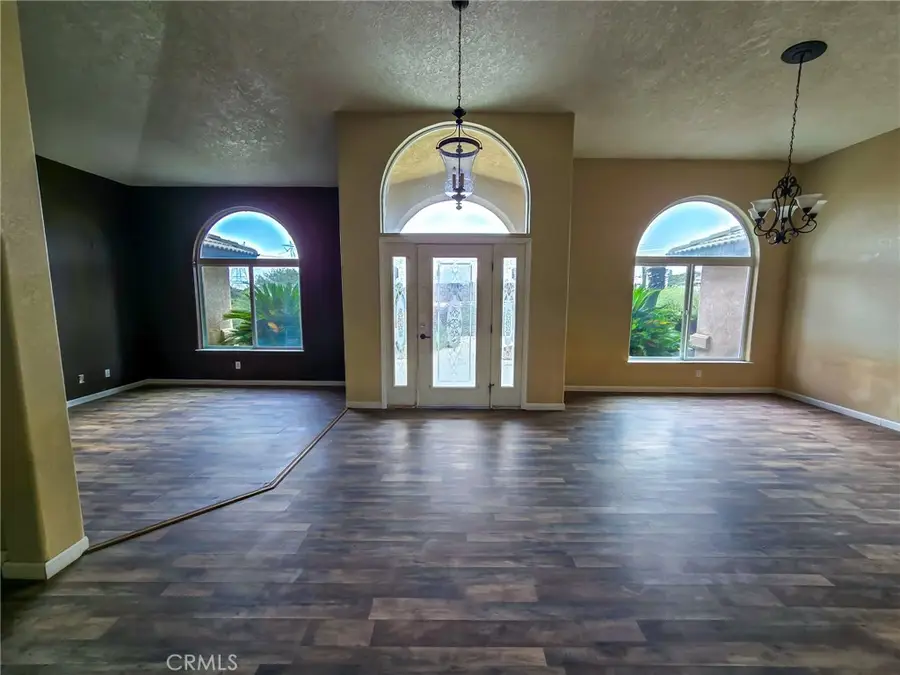 10282 Farmington, Oak Hills, CA 92344 - #2