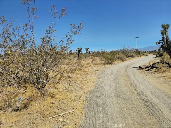 0 Macro, Phelan, CA 92372