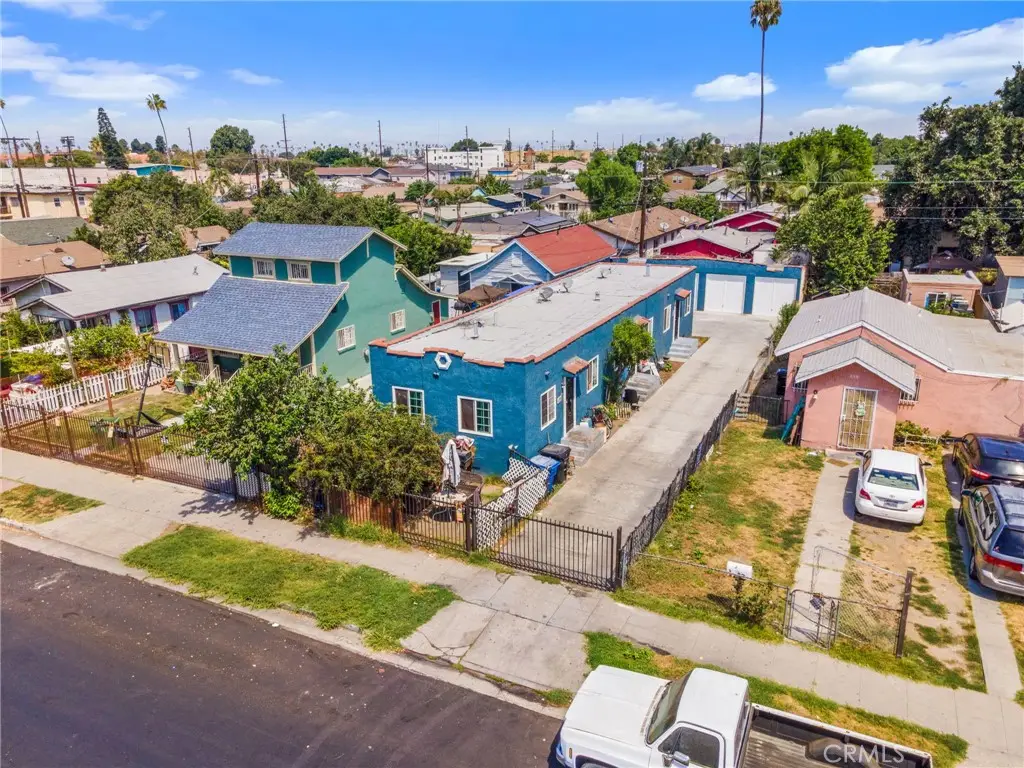 135 E 77th Street #3, Los Angeles, CA 90003 - #1
