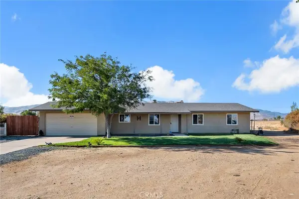 21011 Valencia, Apple Valley, CA 92308