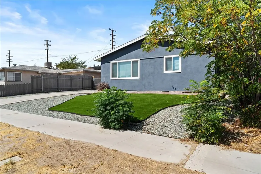 700 Patricia Avenue, Barstow, CA 92311 - #2