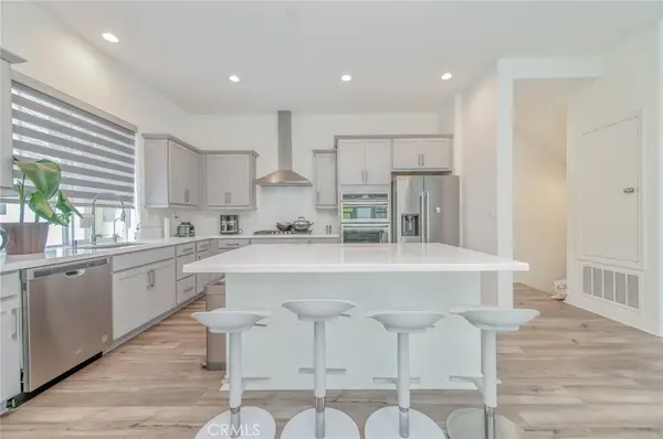 136 Rondo, Irvine, CA 92618