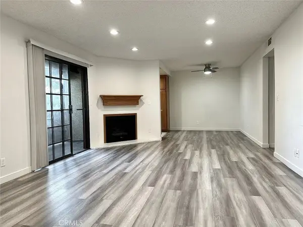 10220 De Soto Avenue #6, Chatsworth, CA 91311