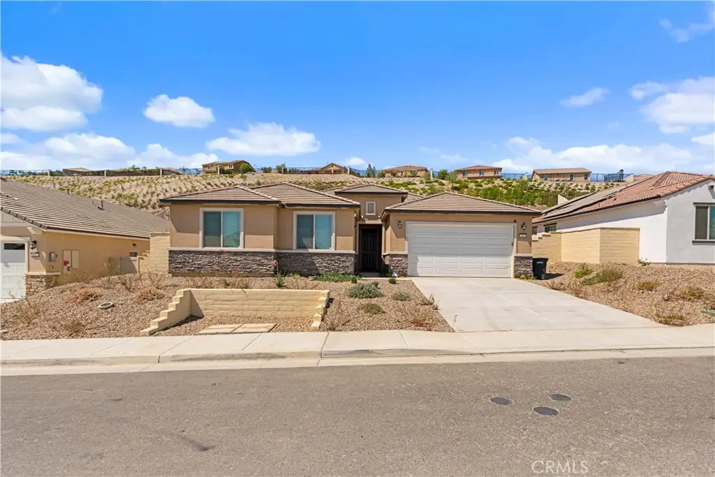4061 Hudson, Lake Elsinore, CA 92530 - #1