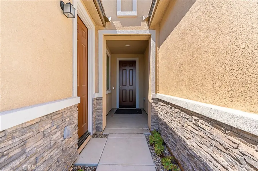 4061 Hudson, Lake Elsinore, CA 92530 - #3