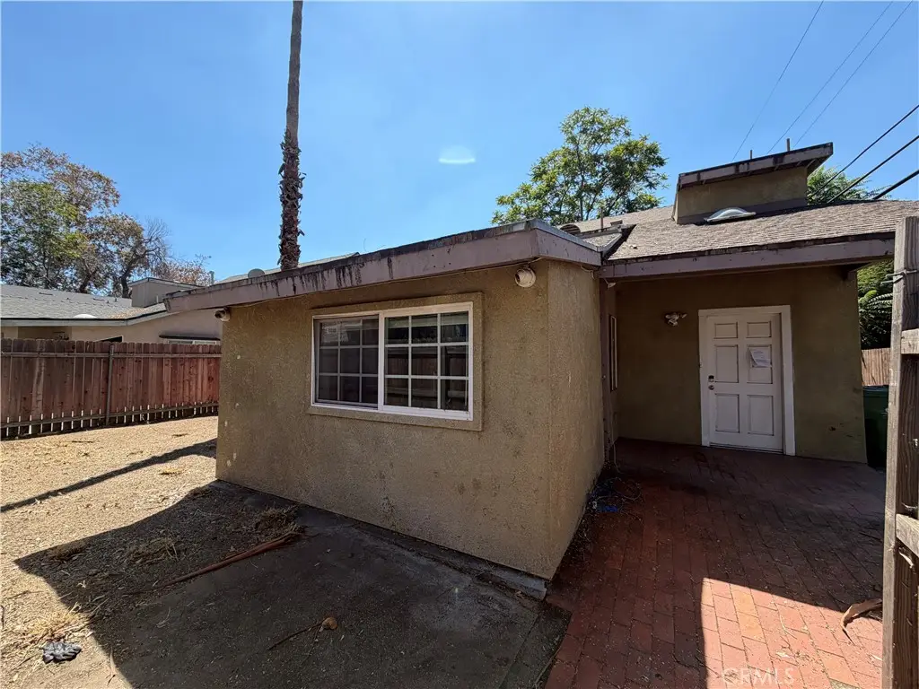 21514 Cohasset Street, Canoga Park, CA 91303 - #1