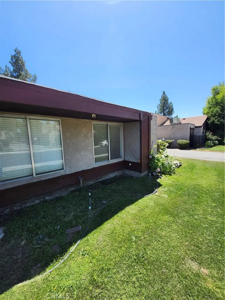 2100 Pinon Springs Circle #A, Bakersfield, CA 93309 - #1