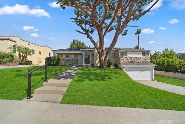 4115 W 61st, Los Angeles, CA 90043